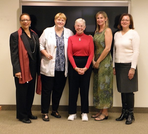 2016 Board: Karen Yarn, Erica D'Alesandro, Pat France, Cindy Stevens, Michelle Fritsch